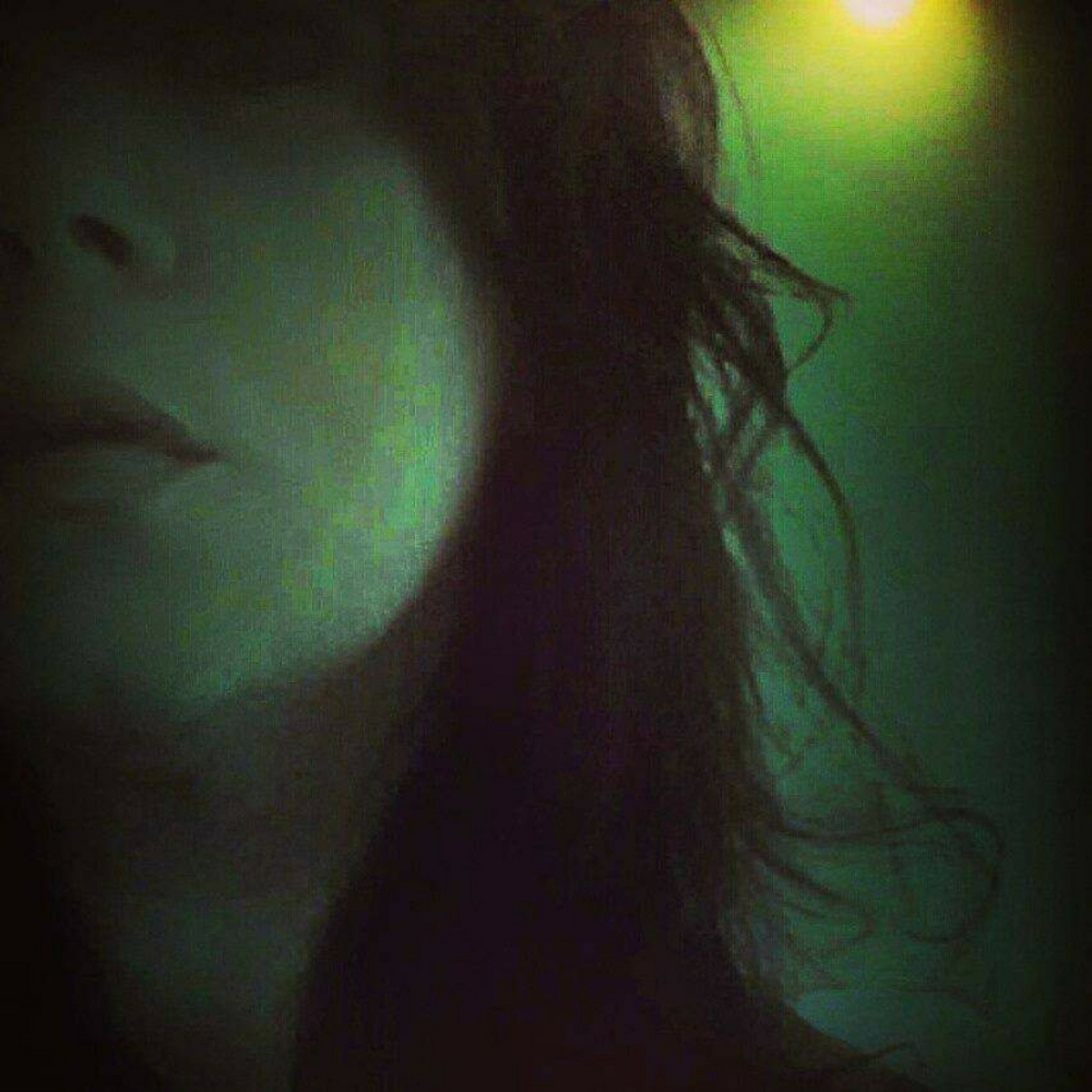 Meet your Posher, Carrie